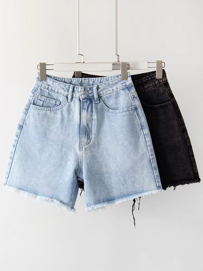 Elowen - High-Waist Denim Shorts