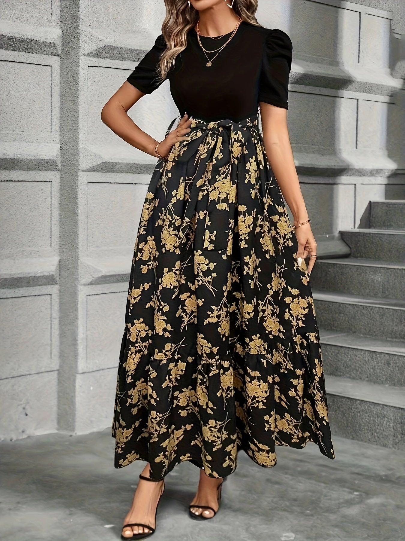 Isadora – Lace-Up Floral Dress