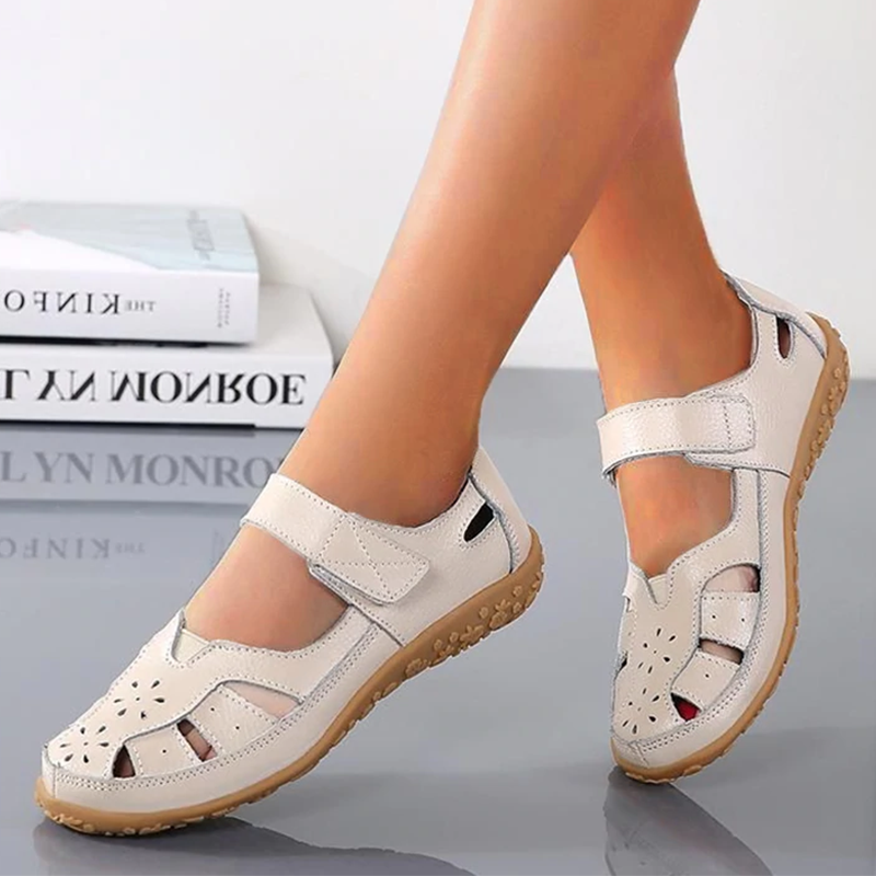 Isla – Split Stride Flats