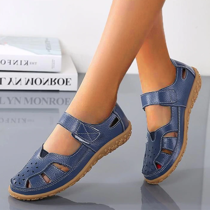 Isla – Split Stride Flats