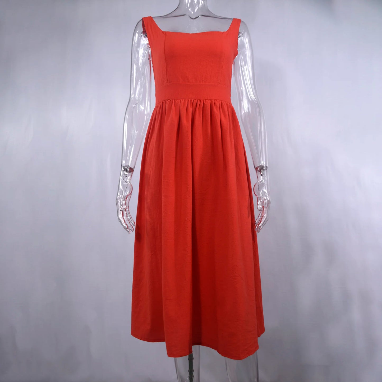 Livia - Chic Midi Dress