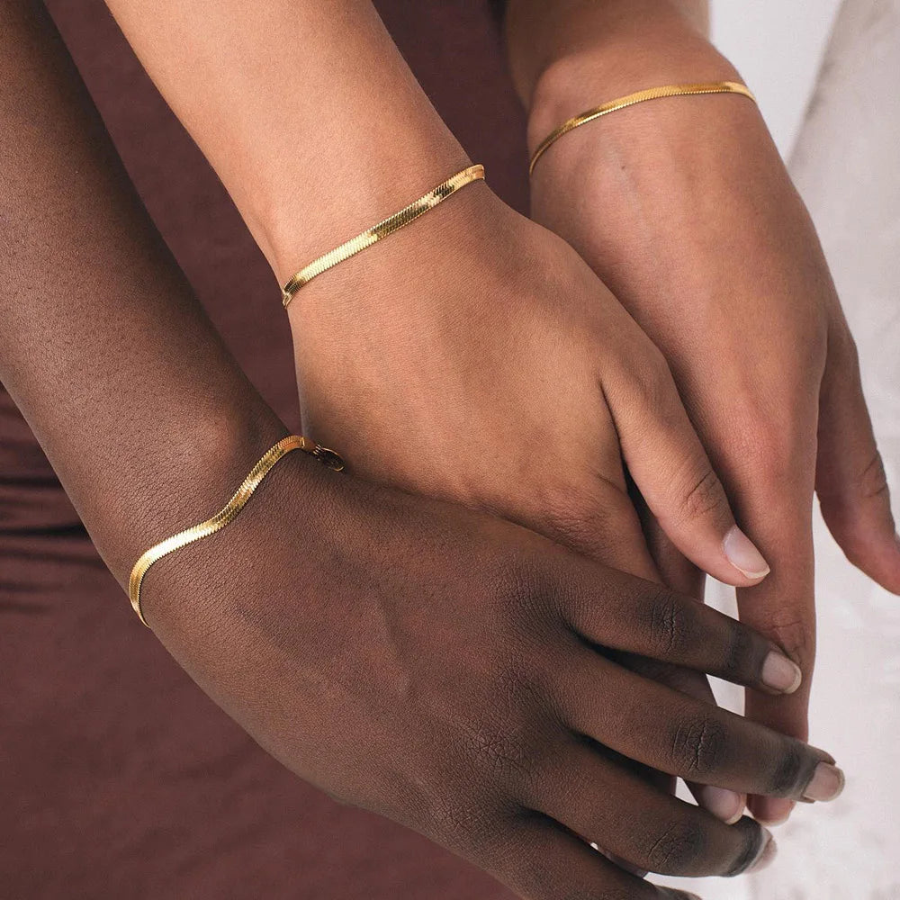 Elegant Chain Bracelet