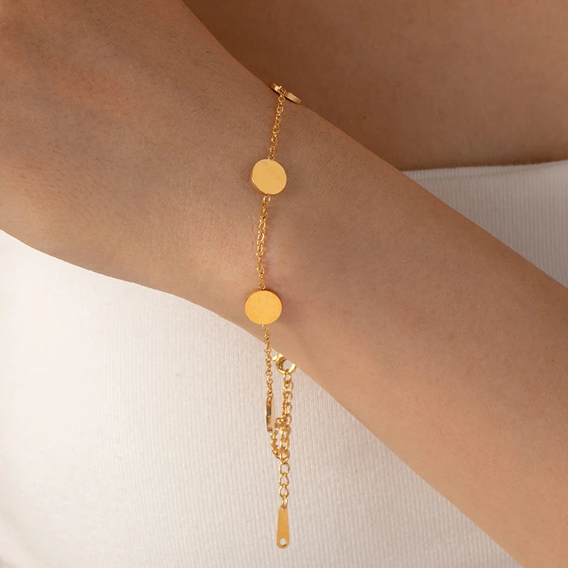 Elegant Zircon Bracelet