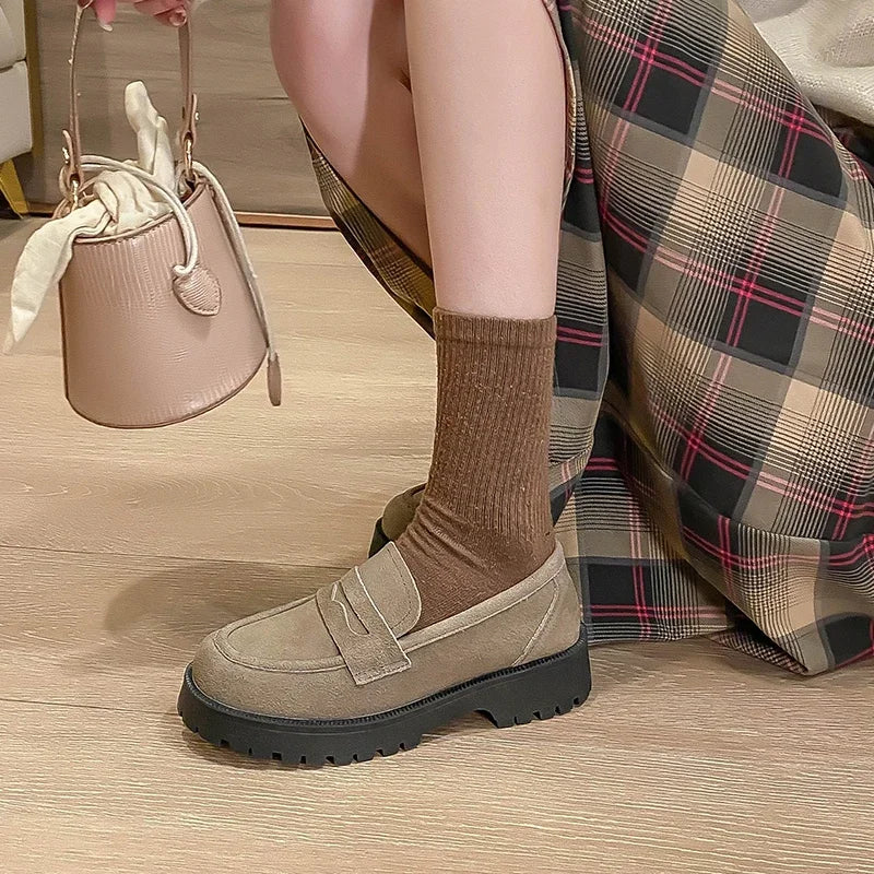 Ophelia – Chic Cowhide Loafers with Heel Comfort