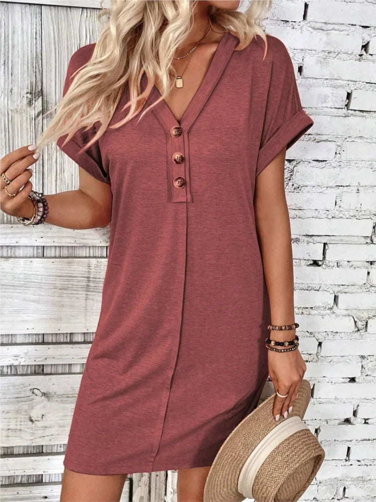 Dress V-neck button closure