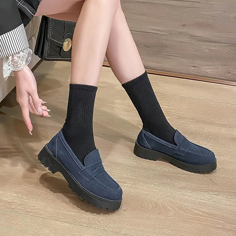 Ophelia – Chic Cowhide Loafers with Heel Comfort