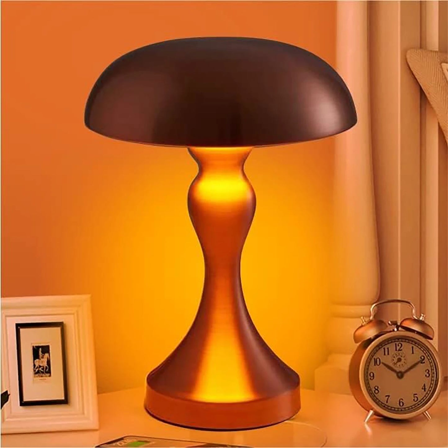 Lumineo Table Lamp