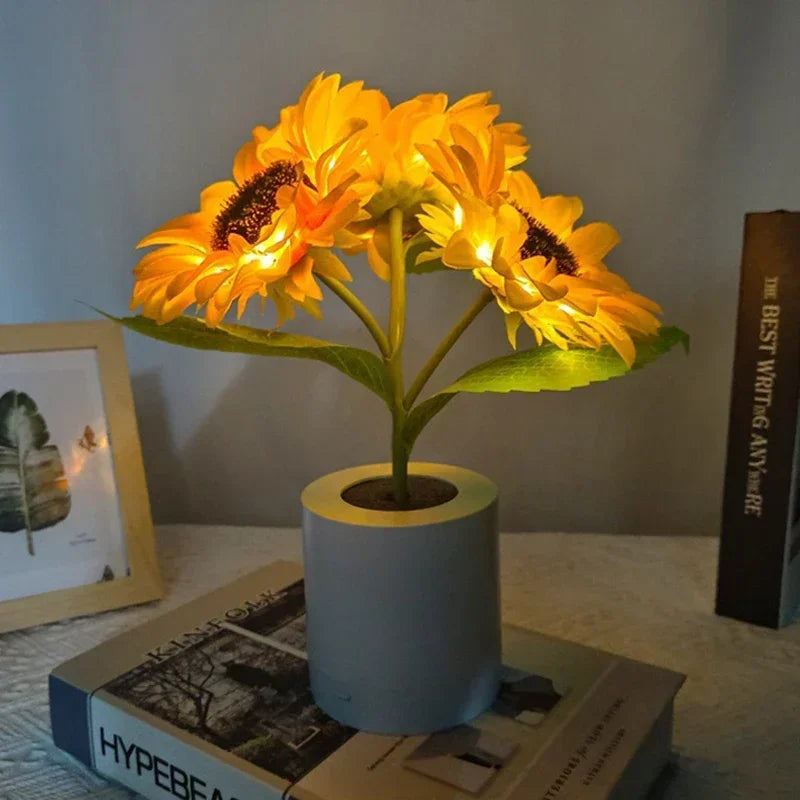 Solaris Sunflower LED Lamp