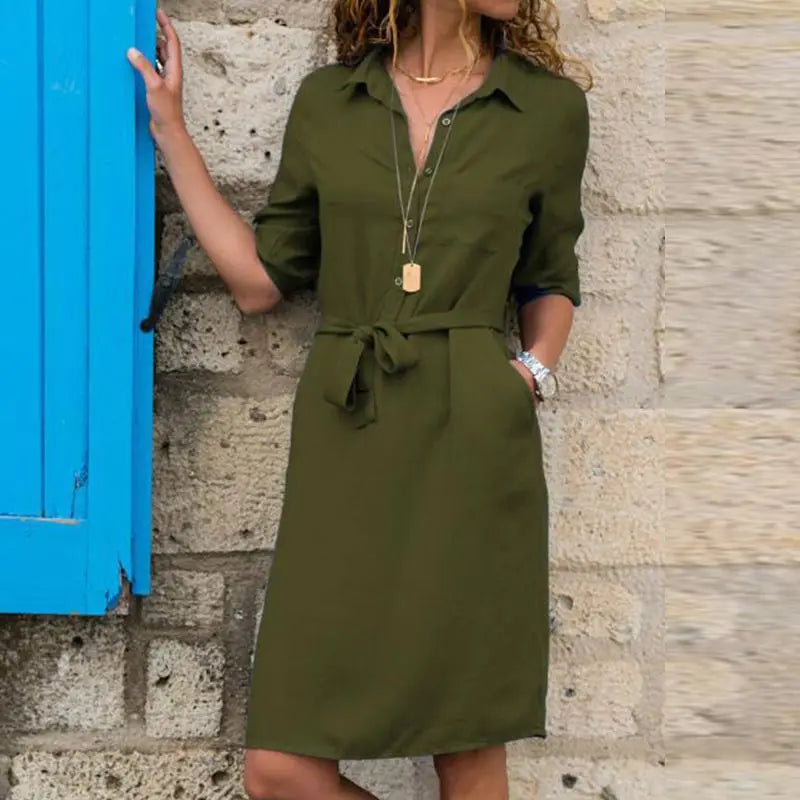 Emma - Turn-Down Dress