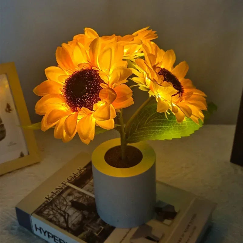 Solaris Sunflower LED Lamp