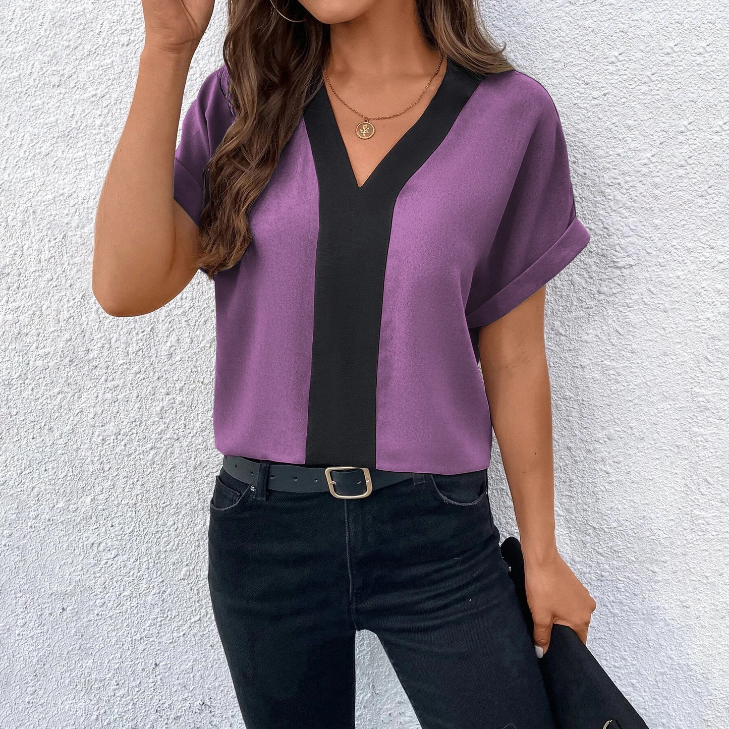 Lena - Striped V-Neck Pullover T-Shirt