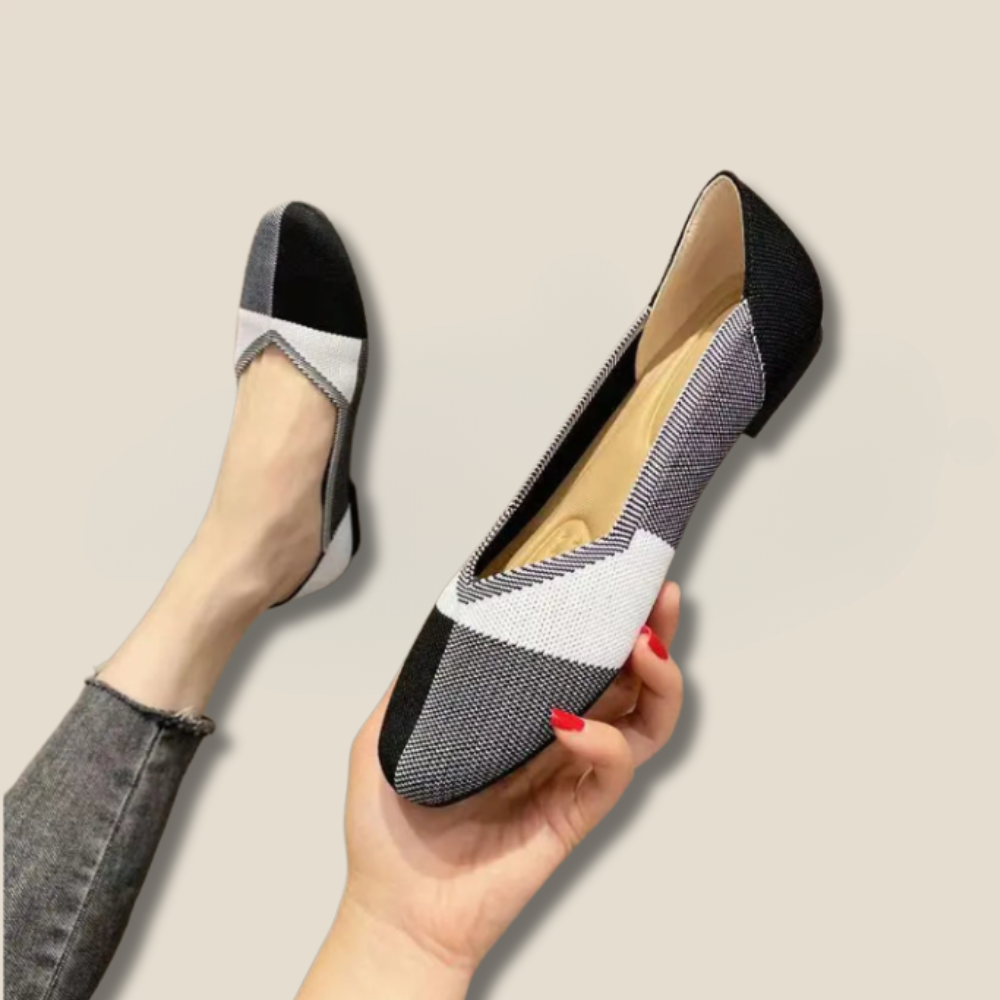 Elara - Circular Toe Knit Flats