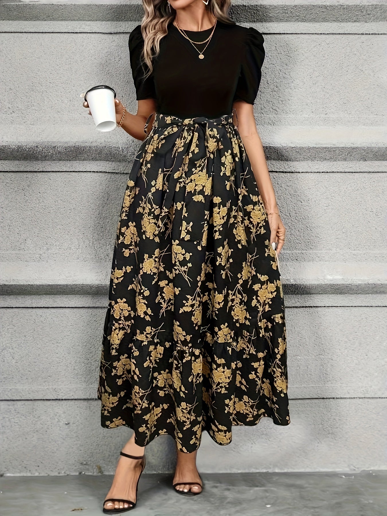 Isadora – Lace-Up Floral Dress
