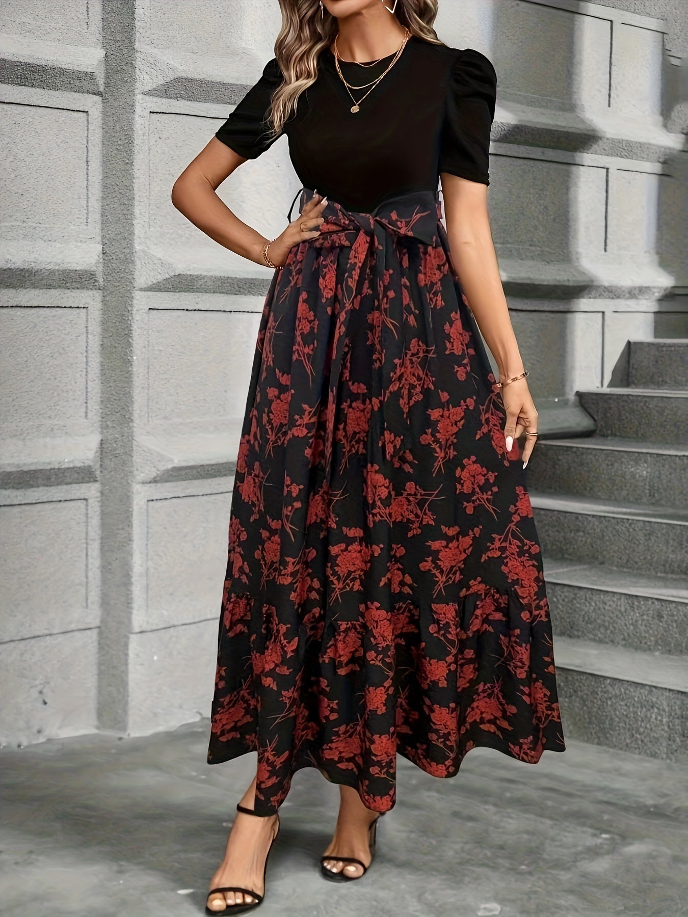 Isadora – Lace-Up Floral Dress