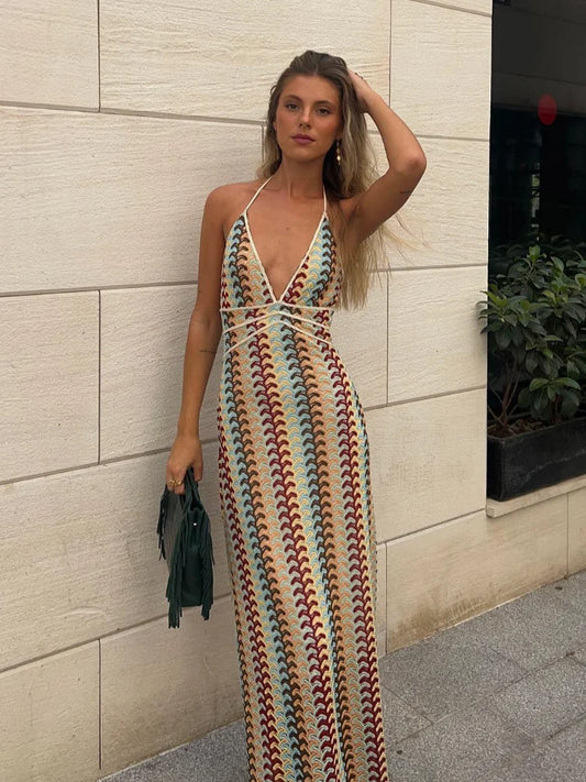 Nola – Chic Striped Maxi Dress