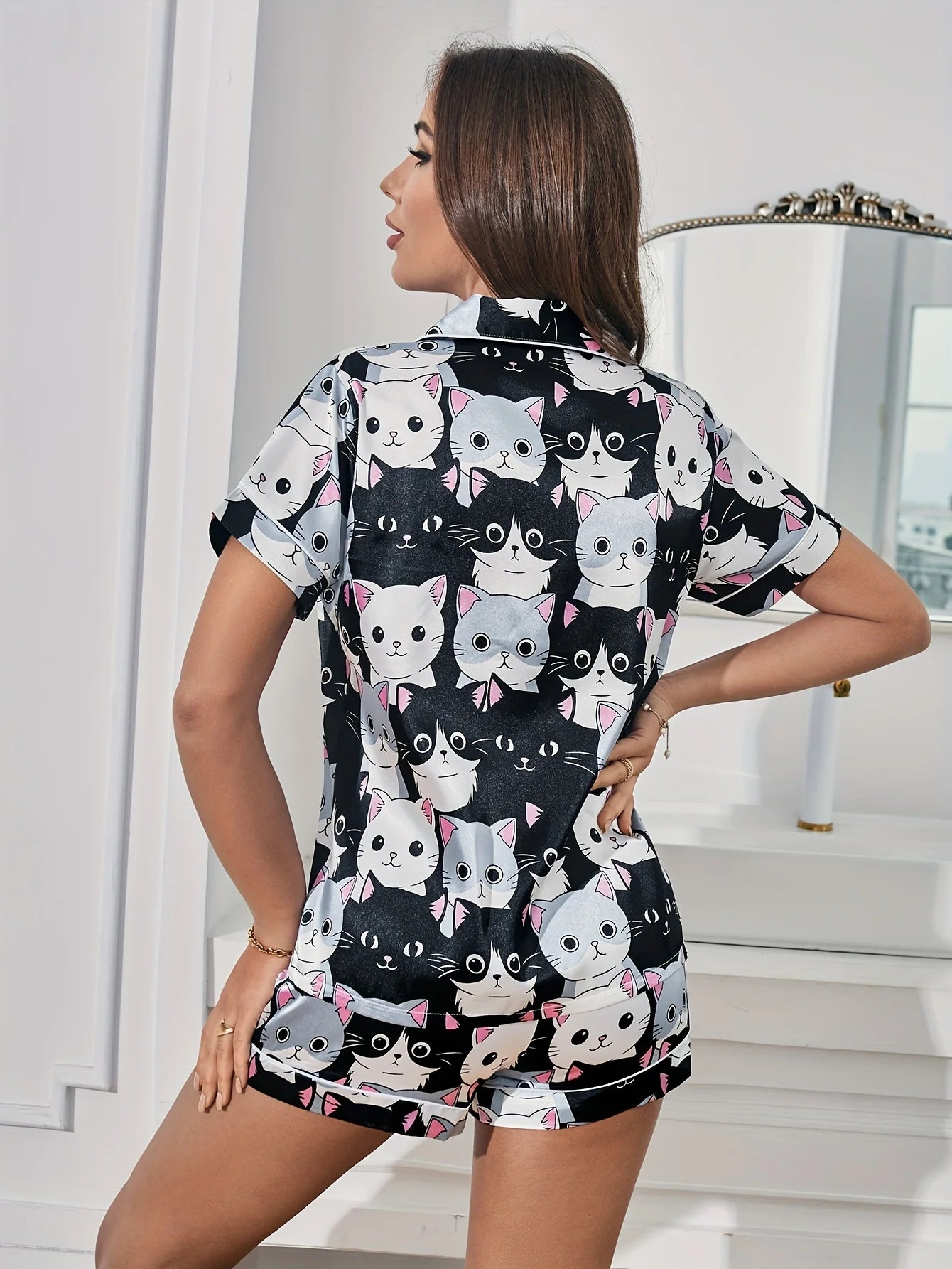 Hannah - Cartoon Cat Print Pyjama Set