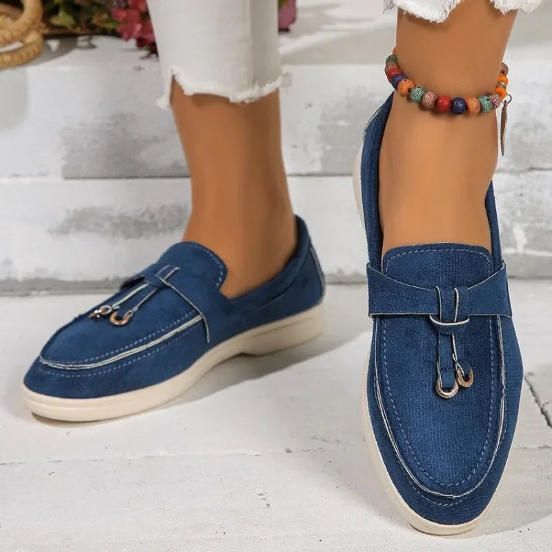 New Women Loafers Slip on Ladies Flats Brand Spring Autumn Casual Flat Shoes Leather Cashmere Single Shoes Plus Size 43