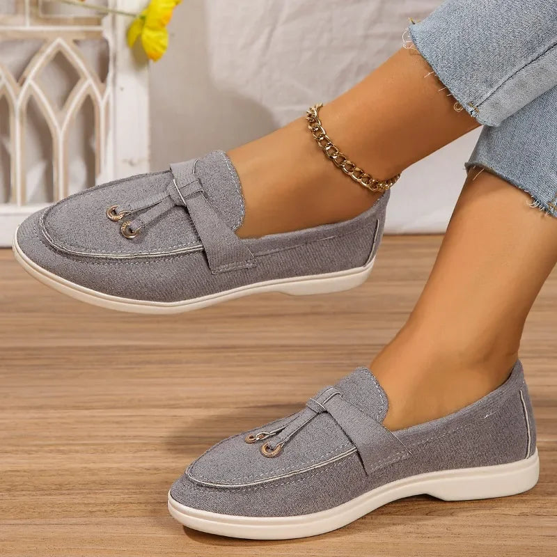 New Women Loafers Slip on Ladies Flats Brand Spring Autumn Casual Flat Shoes Leather Cashmere Single Shoes Plus Size 43