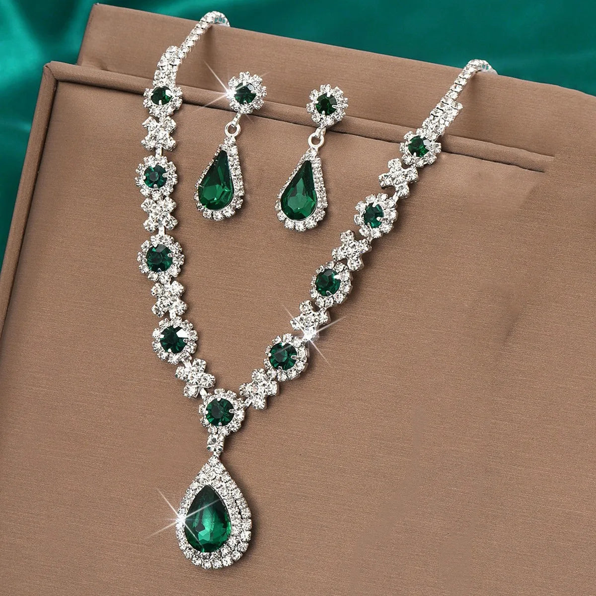 3-Piece Necklace & Earrings Set